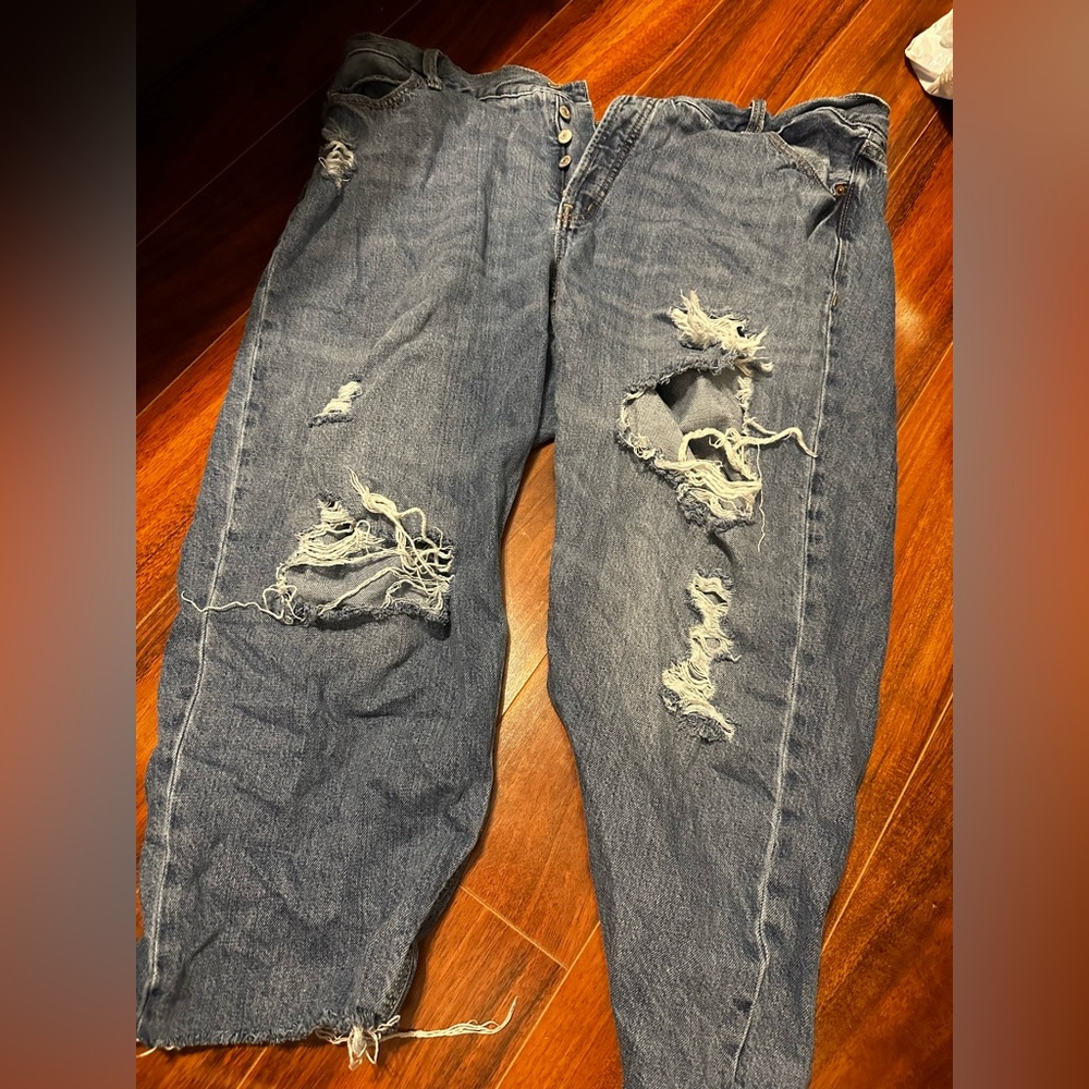 mom jeans